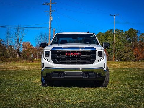 New 2026 GMC Sierra 1500 Pro w/ Pro Value Package AWD/4WD image 9