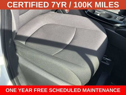 Used 2022 Toyota Corolla LE FWD image 10