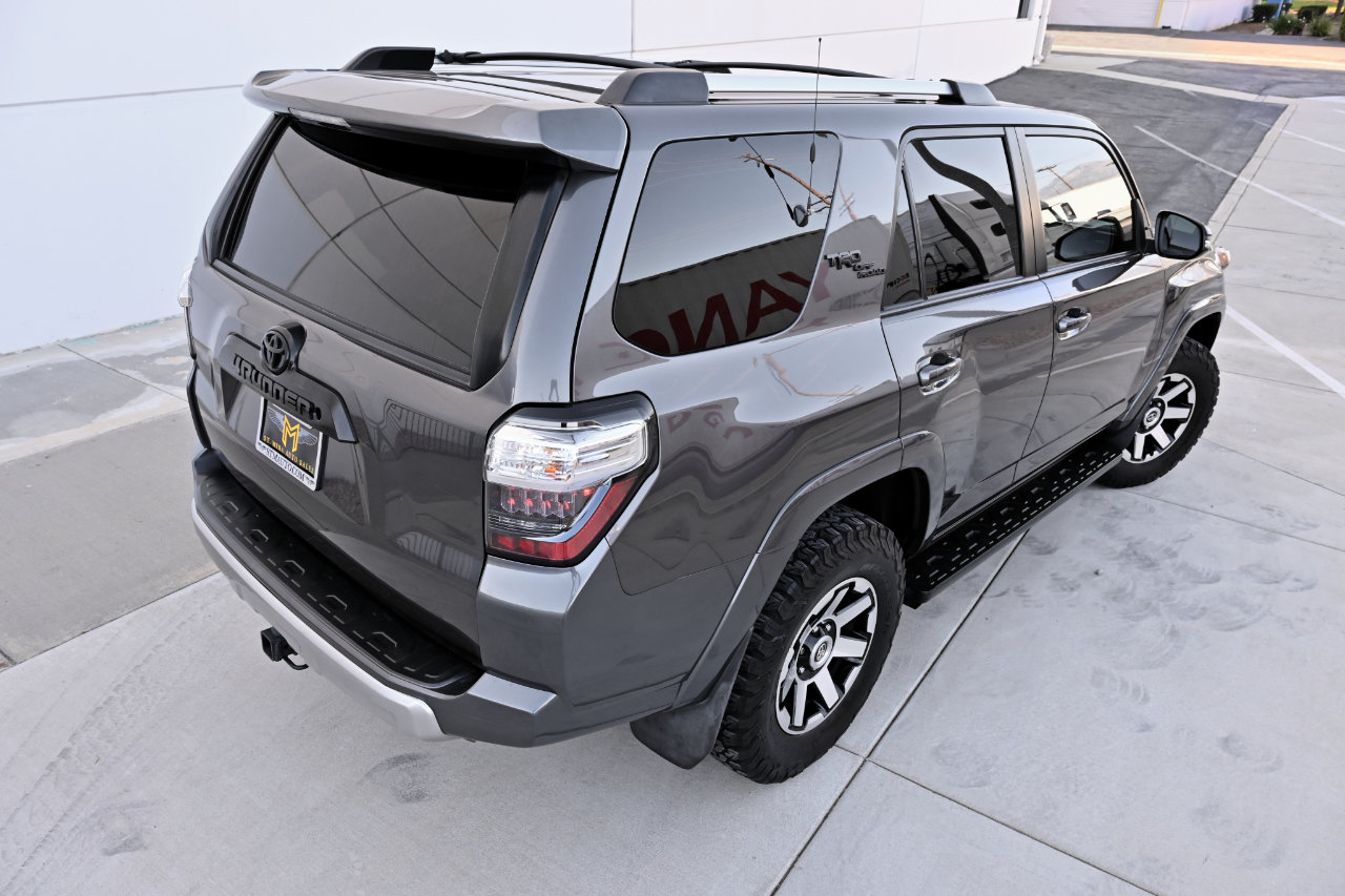 Used 2018 Toyota 4Runner TRD Off-Road Premium AWD/4WD image 32