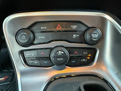 Used 2021 Dodge Challenger SXT w/ Blacktop Package image 17