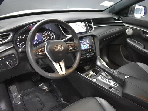 Used 2025 INFINITI QX55 Essential AWD/4WD image 4