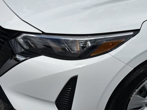 Used 2025 Nissan Sentra S FWD image 10