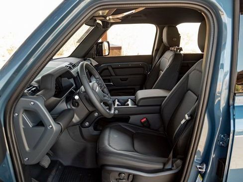 New 2025 Land Rover Defender 110 S image 14