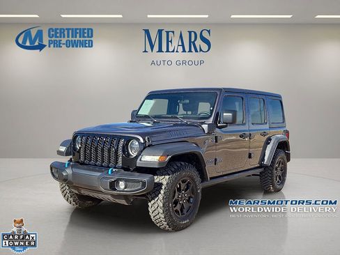Used 2023 Jeep Wrangler Unlimited image 1