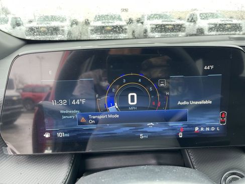 New 2026 Chevrolet Equinox LT w/ Safety and Technology Package FWD image 15