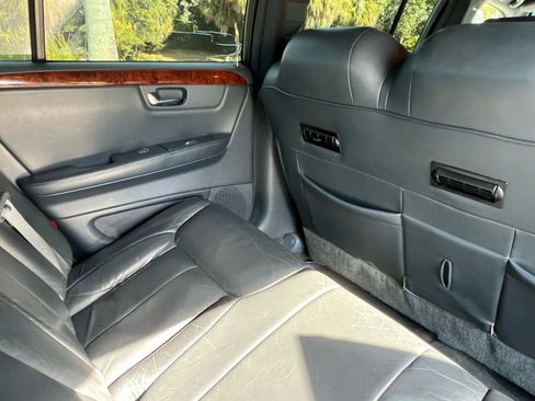 Used 2006 Cadillac DTS image 49