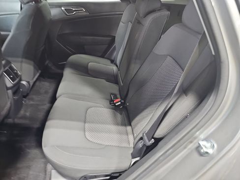 Used 2023 Kia Sportage LX AWD/4WD image 13