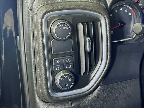 Used 2020 Chevrolet Silverado 1500 RST w/ All-Star Edition image 21