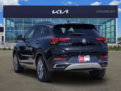 Used 2023 Buick Encore GX Essence w/ Experience Buick Package FWD image 3