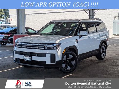 Used 2026 Hyundai Santa Fe SE AWD/4WD image 1