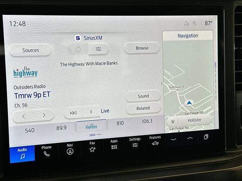 New 2026 Ford F250 Lariat w/ Black Appearance Package image 22