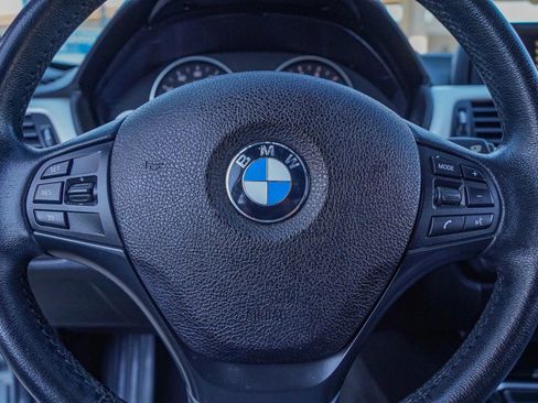 Used 2014 BMW 320i Sedan image 26
