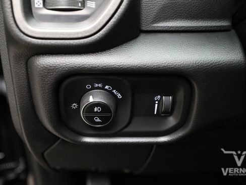 New 2026 RAM 3500 Tradesman AWD/4WD image 15