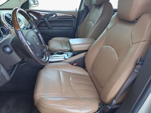 Used 2017 Buick Enclave Leather AWD/4WD image 8