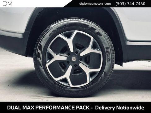 Used 2024 Rivian R1S Adventure AWD/4WD image 45