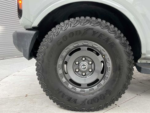 Used 2022 Ford Bronco Outer Banks AWD/4WD image 24