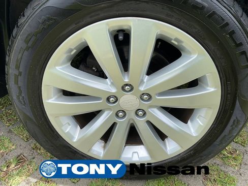 Used 2011 Subaru Forester 2.5X Premium AWD/4WD image 27