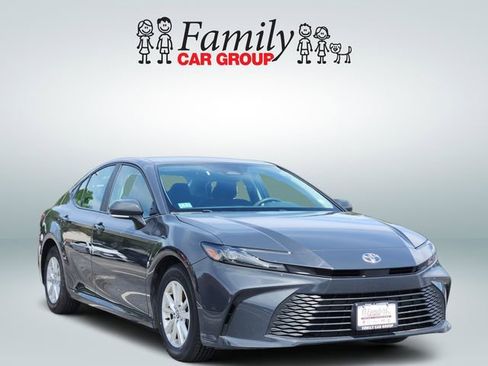 Certified 2025 Toyota Camry LE image 2