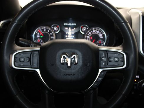 Used 2025 RAM 1500 Lone Star AWD/4WD image 32