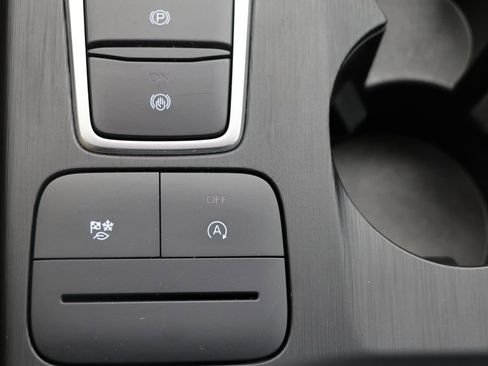 Used 2025 Ford Escape Active image 23