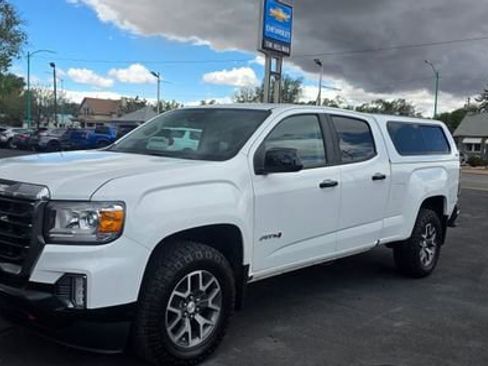 Used 2021 GMC Canyon AT4 w/ Driver Alert Package AWD/4WD image 3