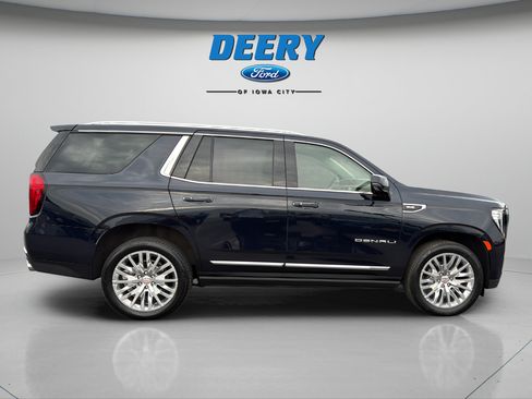 Used 2023 GMC Yukon Denali AWD/4WD image 19