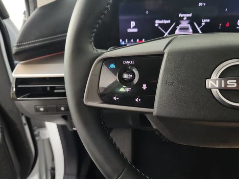 Certified 2025 Nissan Murano SL AWD/4WD image 24
