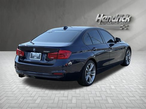 Used 2016 BMW 328i Sedan RWD image 10