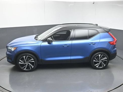 Used 2021 Volvo XC40 T4 R-Design w/ Protection Package Premier FWD image 46