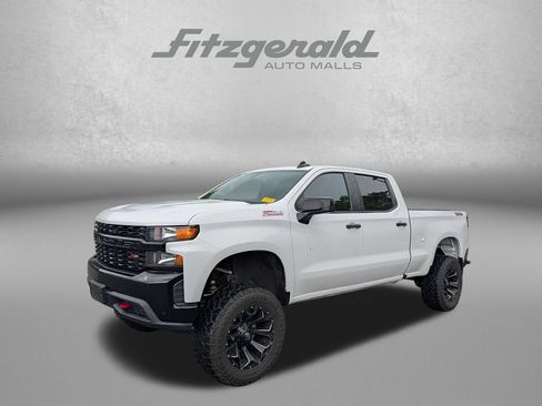 Used 2020 Chevrolet Silverado 1500 Custom Trail Boss w/ Custom Convenience Package AWD/4WD image 2