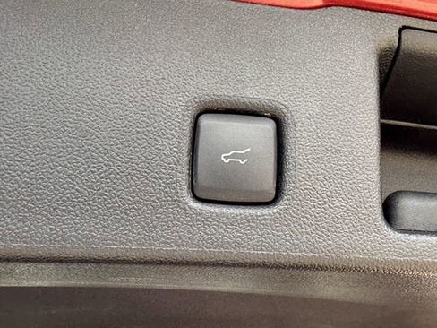 Used 2022 Ford Escape SEL FWD image 29