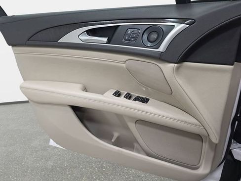 Certified 2019 Lincoln MKZ Reserve w/ Reserve Plus Package AWD/4WD image 23