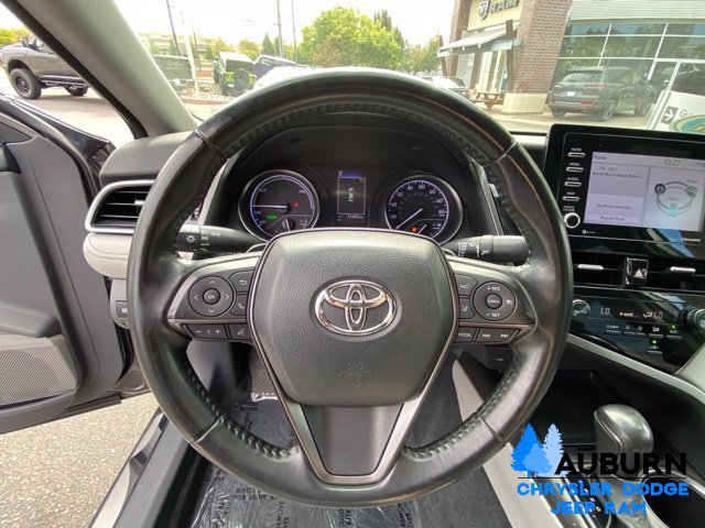 Used 2023 Toyota Camry SE FWD image 31