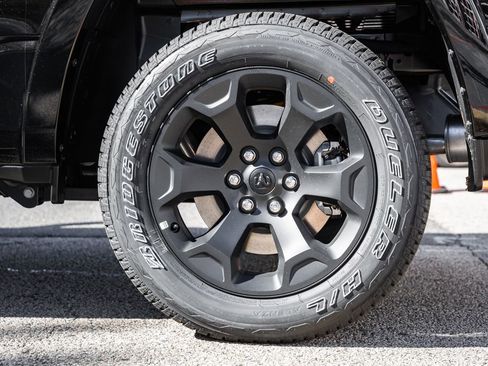 New 2026 RAM 1500 4x4 Crew Cab image 20