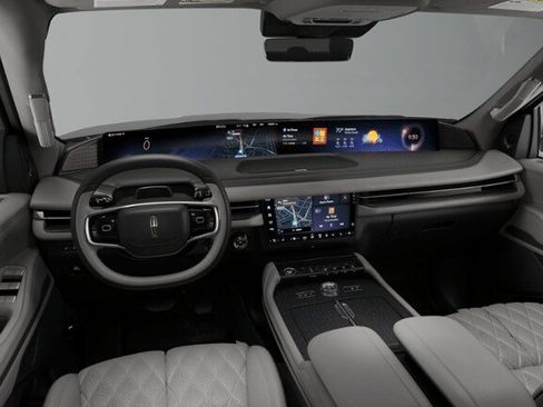 New 2026 Lincoln Navigator L Black Label AWD/4WD image 32