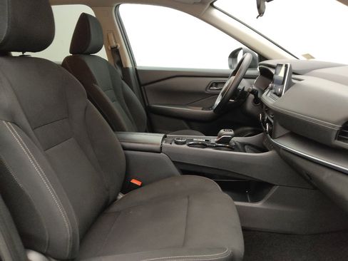Used 2024 Nissan Rogue S AWD/4WD image 21