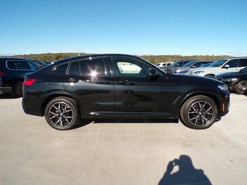 Certified 2023 BMW X4 xDrive30i w/ M Sport Package image 7