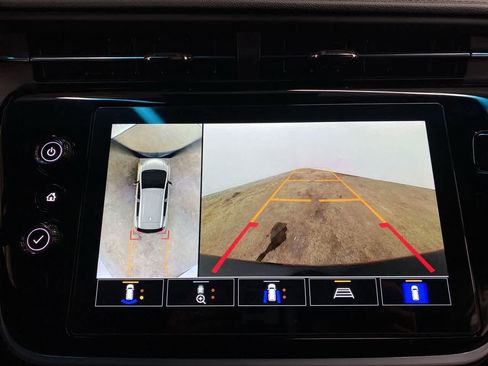 Used 2023 Chevrolet Bolt LT w/ Infotainment Package image 26