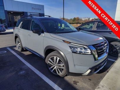 Certified 2023 Nissan Pathfinder Platinum w/ Cargo Package