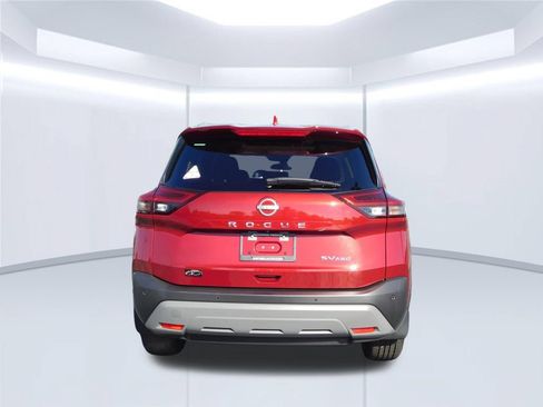 Used 2023 Nissan Rogue SV w/ SV Premium B Package AWD/4WD image 4
