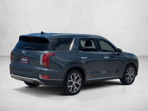 Used 2022 Hyundai Palisade SEL w/ 8P Bench Seat Package FWD image 5