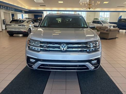 Used 2018 Volkswagen Atlas SEL w/ R-Line Package AWD/4WD image 8