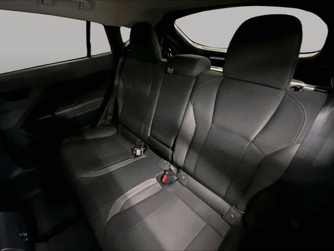 Used 2025 Subaru Crosstrek 2.5i Premium AWD/4WD image 19