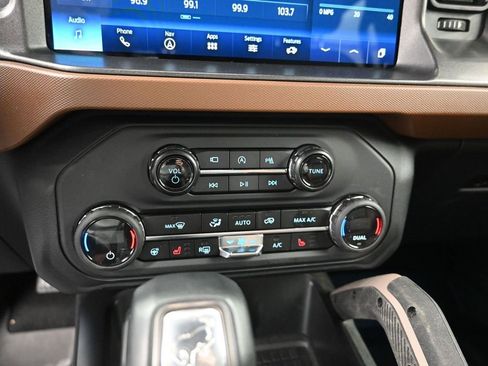 Certified 2024 Ford Bronco Outer Banks image 18