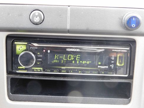 Used 2005 Chevrolet Colorado LS w/ Power Convenience Package RWD image 11