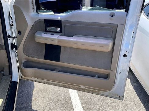 Used 2005 Ford F150 STX RWD image 18