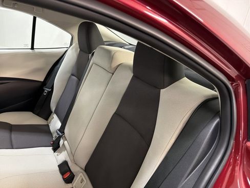 Used 2026 Toyota Corolla LE image 20
