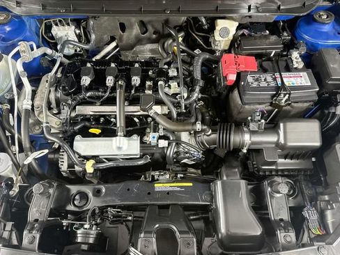 Used 2024 Nissan Kicks SR w/ Interior Electronics Package FWD image 27