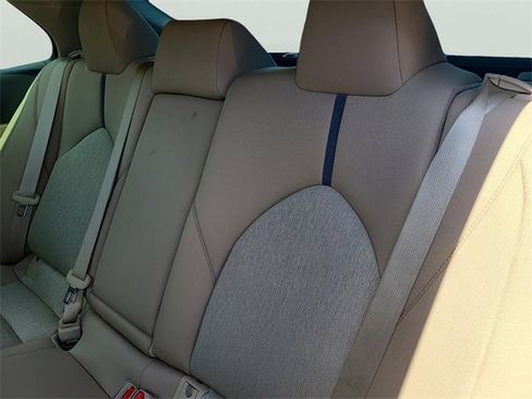 Used 2022 Toyota Camry LE image 11