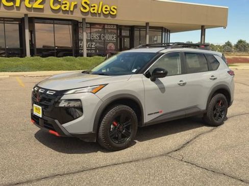 Used 2026 Nissan Rogue SV AWD/4WD image 4
